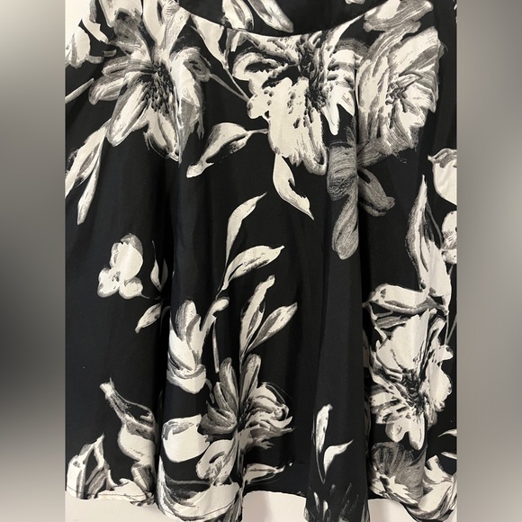 Skirt short Waist Size 32 , Hip Size 40 - Picture 2 of 3